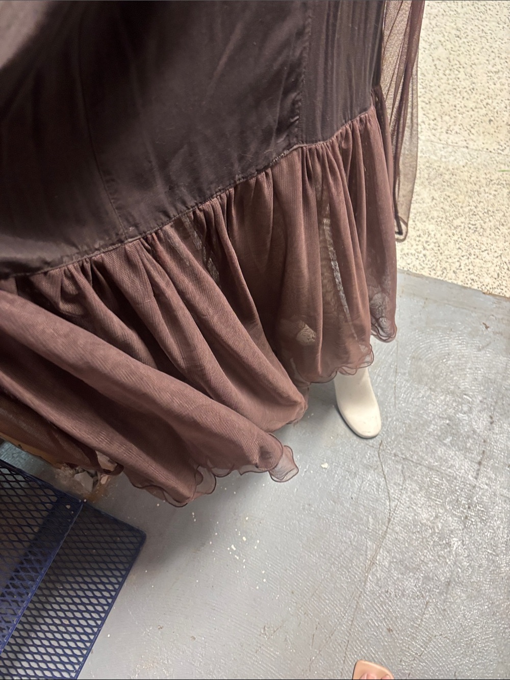 April Cornell Brown Sheer Embroidered Long Robe with Slip - Picture 4 of 7